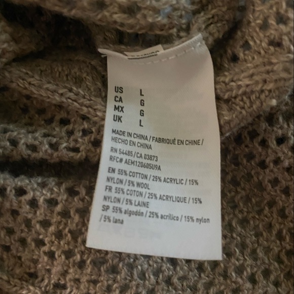 American Eagle cable knit sweater - Picture 5 of 5